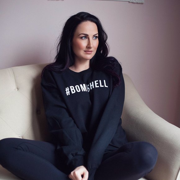 #BOMBSHELL crew neck sweatshirt - Picture 10 of 10